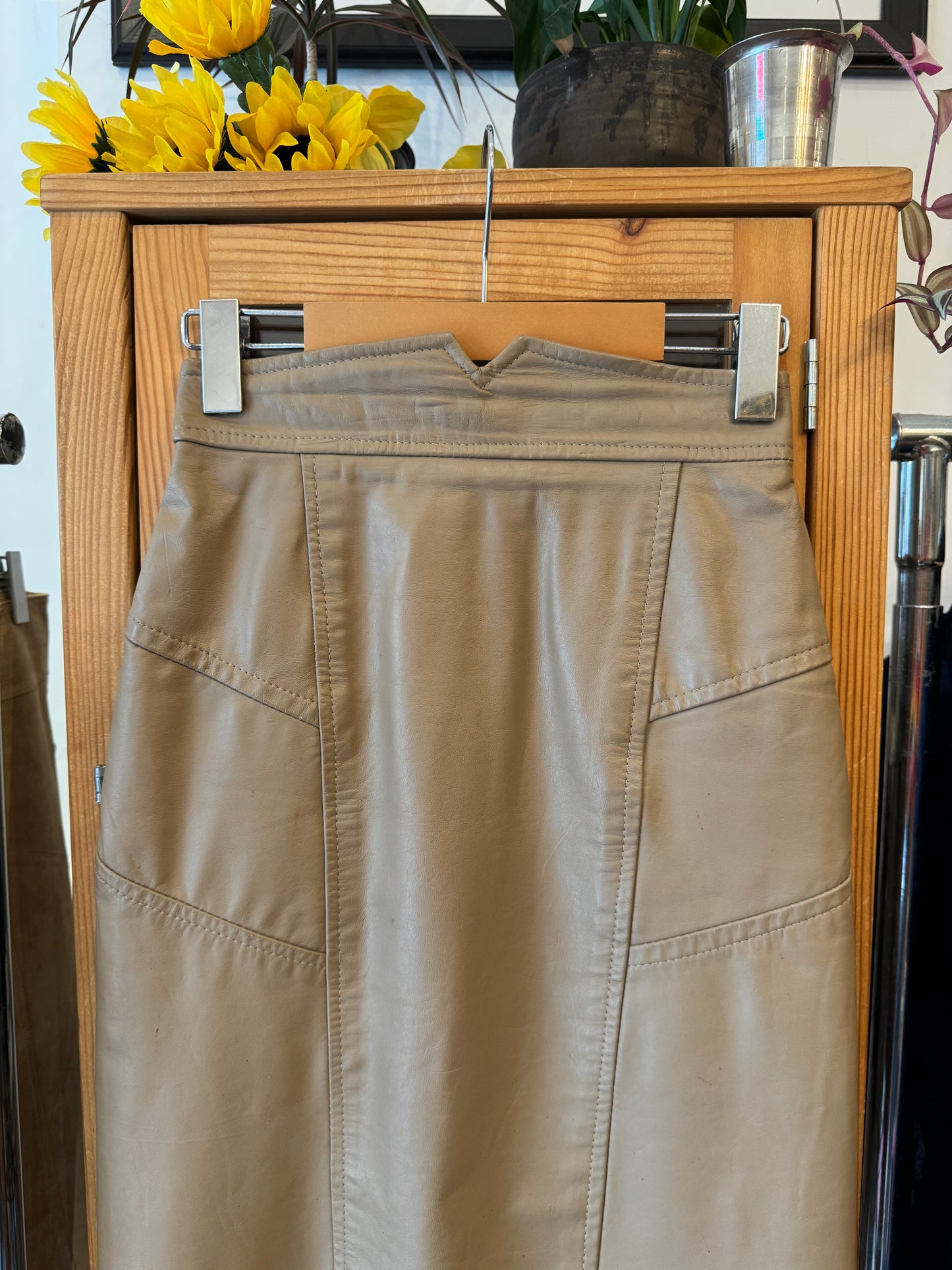 Danier Fitted Leather Skirt