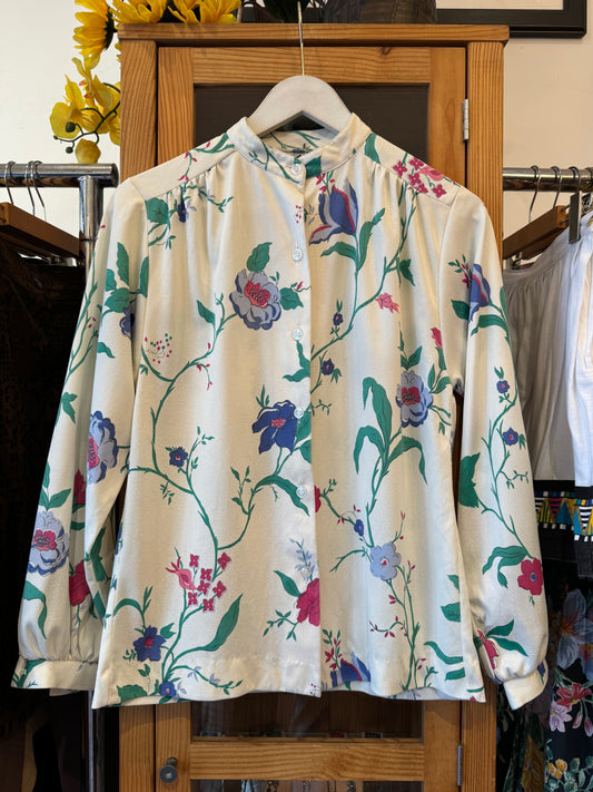 1980s Mandarin Collar Floral Blouse  (M)