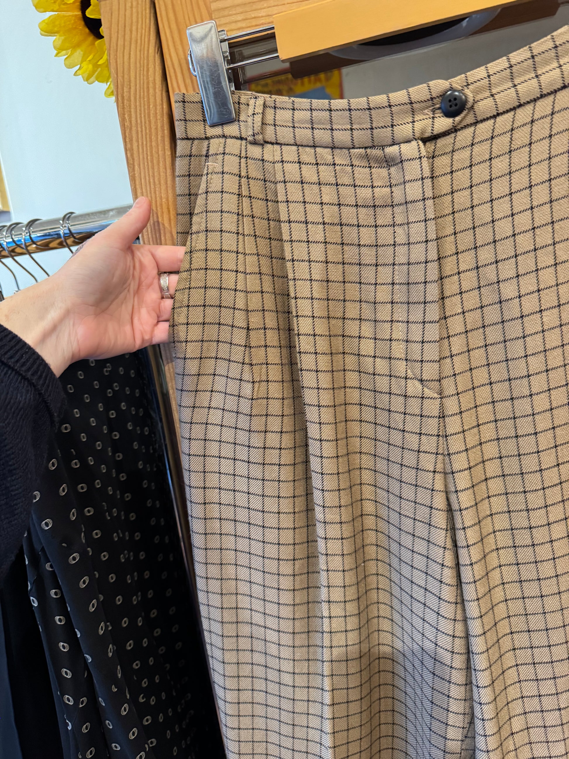 1990s High-Waisted Trousers (S)