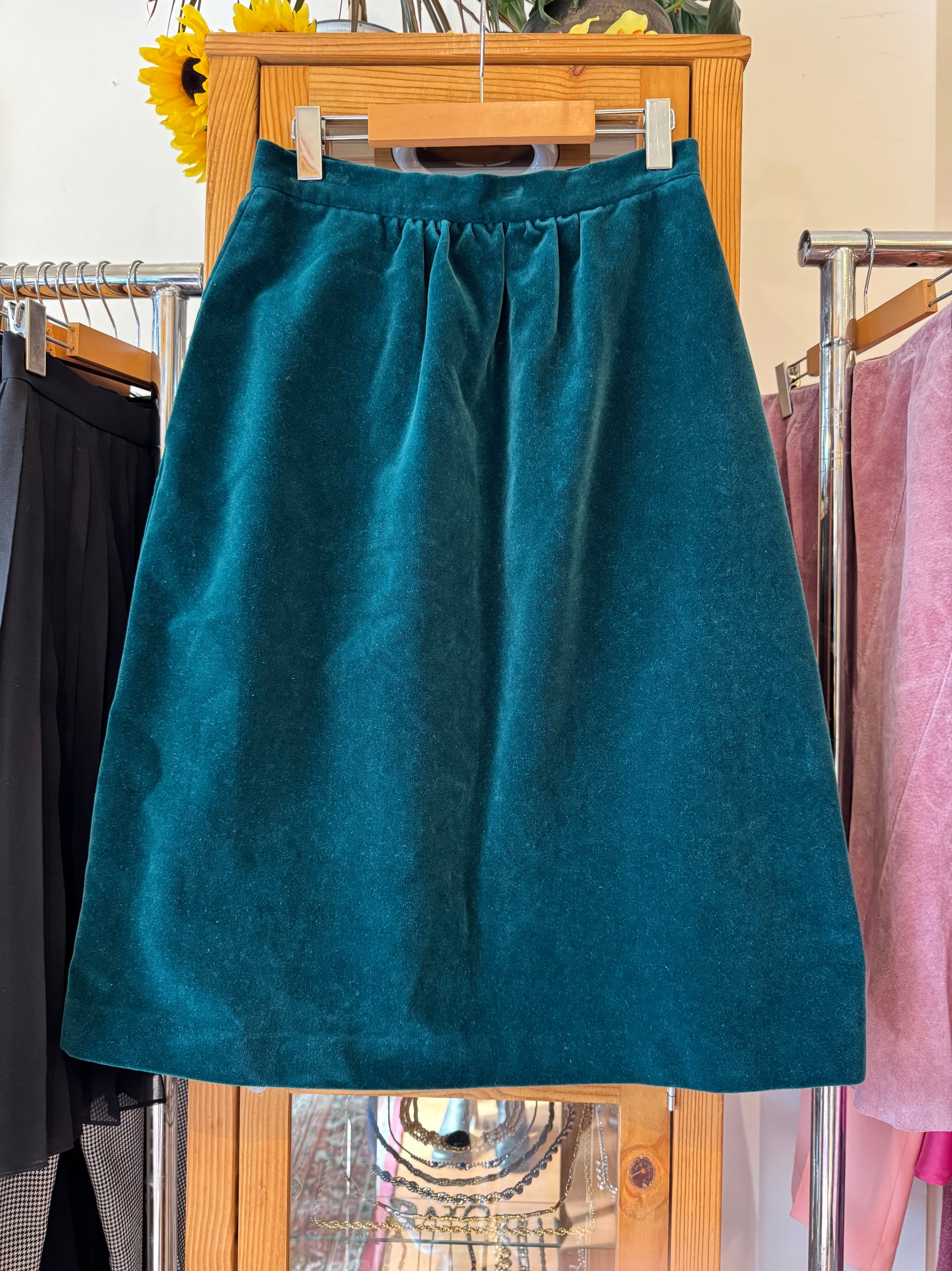 1980s Velvet A-Line Skirt (S)